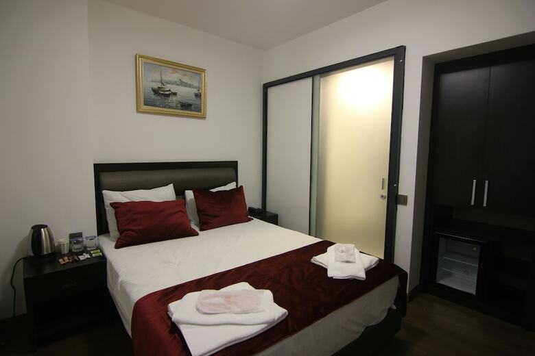 Hotel Pandora Suit Otel