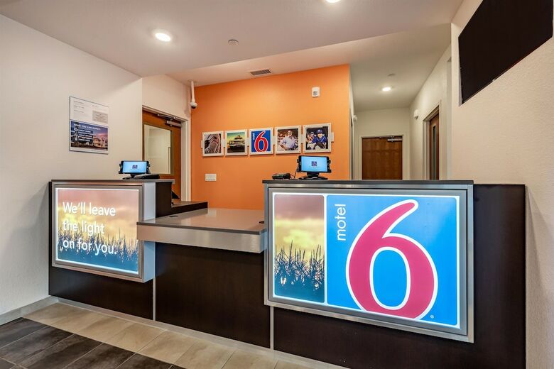 Hotel Motel 6 Mankato, Mn