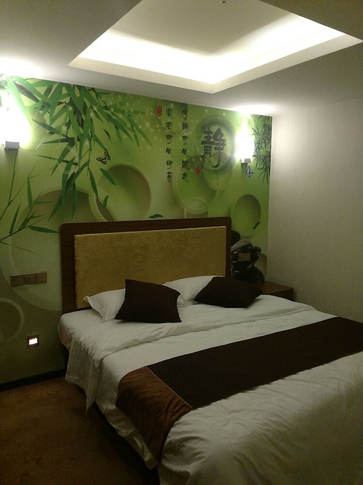 Gaudi Laike Hotel