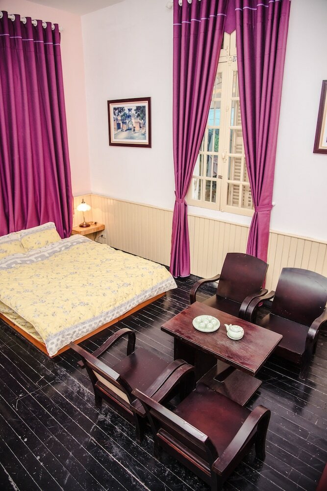 Hanah's Tiny Hanoi Homestay