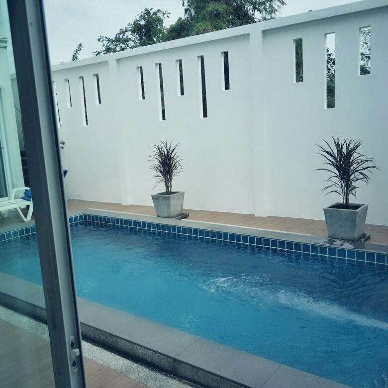 Holiday 3 Bed Room Tanode Villa