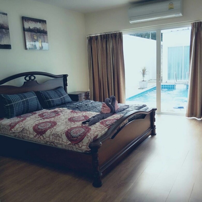Holiday 3 Bed Room Tanode Villa