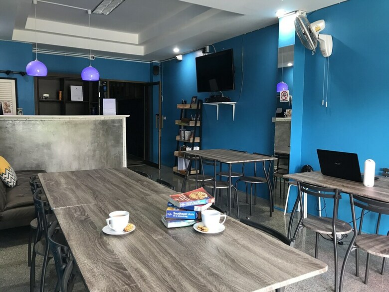 Hostal Coasters Hostel And Cafe