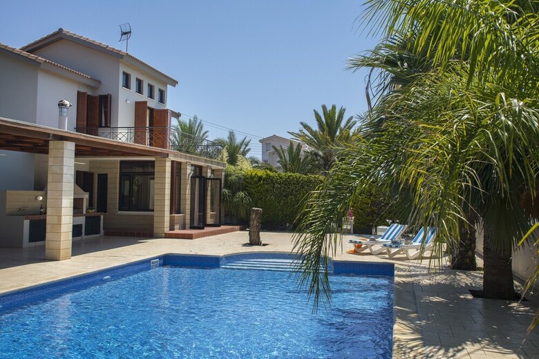 Ayia Napa Villa Magnolia