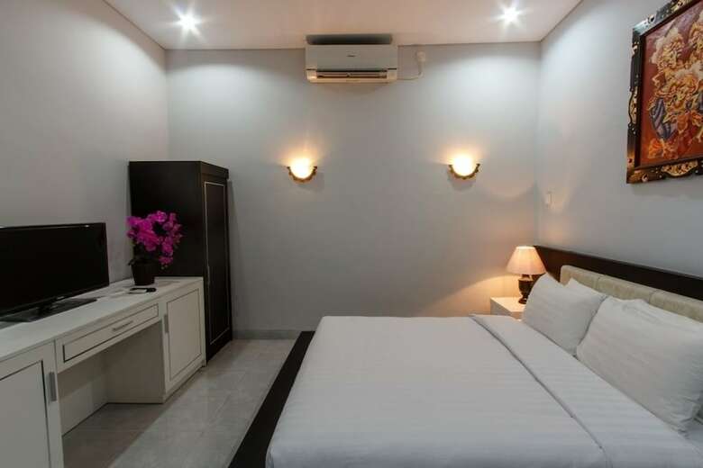 Mahayana Kuta Hotel