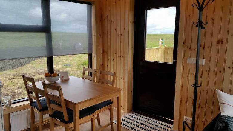 Hekla Cabin 1 Volcano And Glacier View