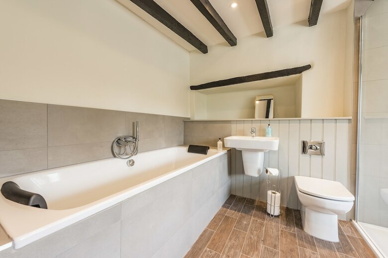 Hotel The Hopton Crown