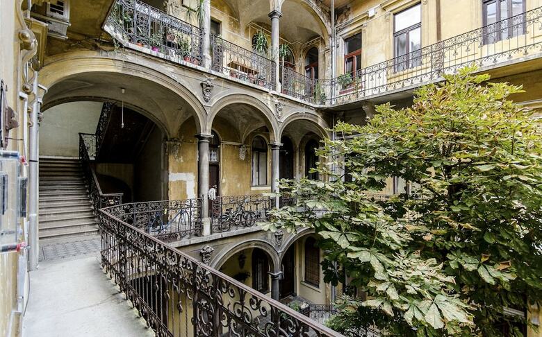 Basil Apartment