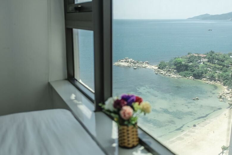 Aparthotel Beach Front Oceanous Apartment