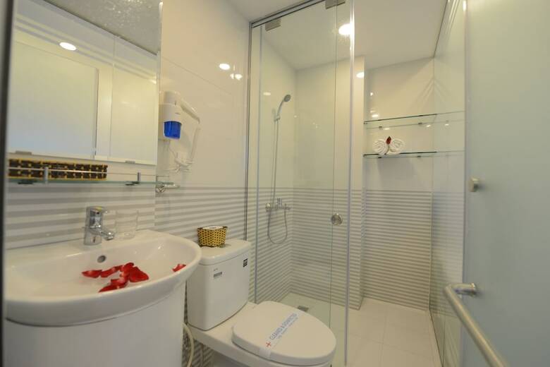 Hanoi Prime Center Hotel