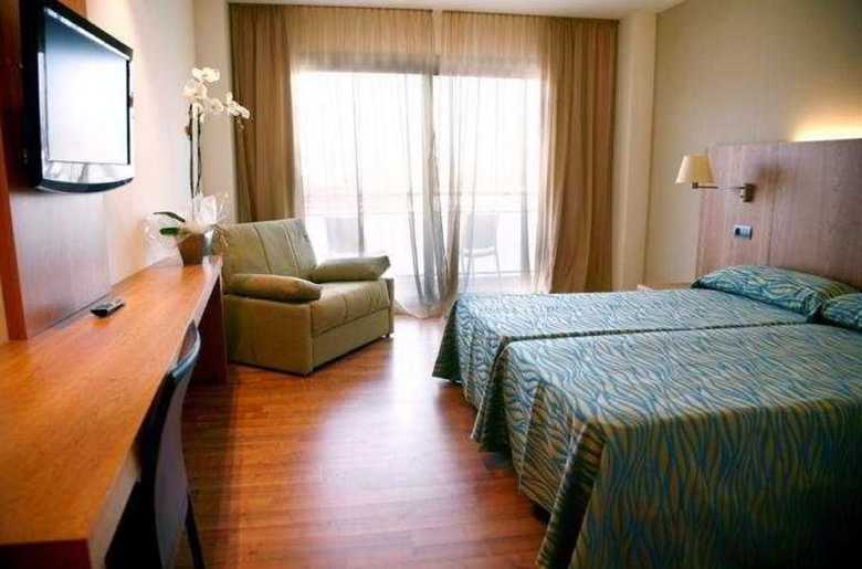 Rv Hotels Nautic Park