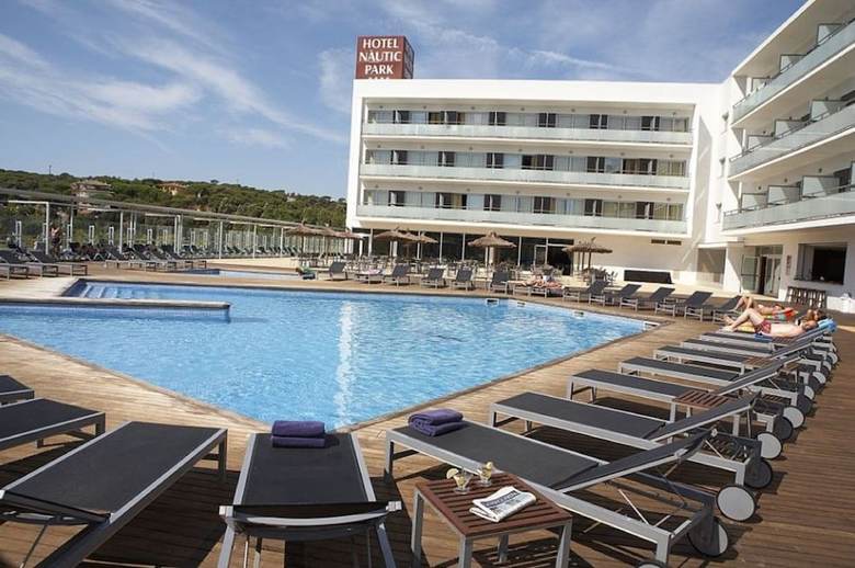 Rv Hotels Nautic Park