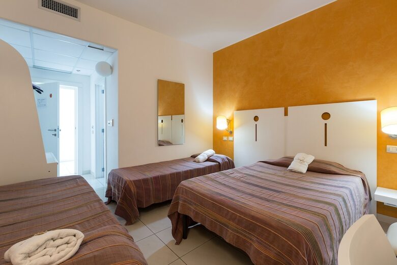 Silver Hotel