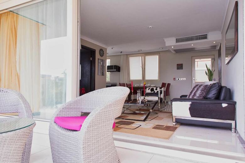 Aparthotel Red Mango Apartment Hotel