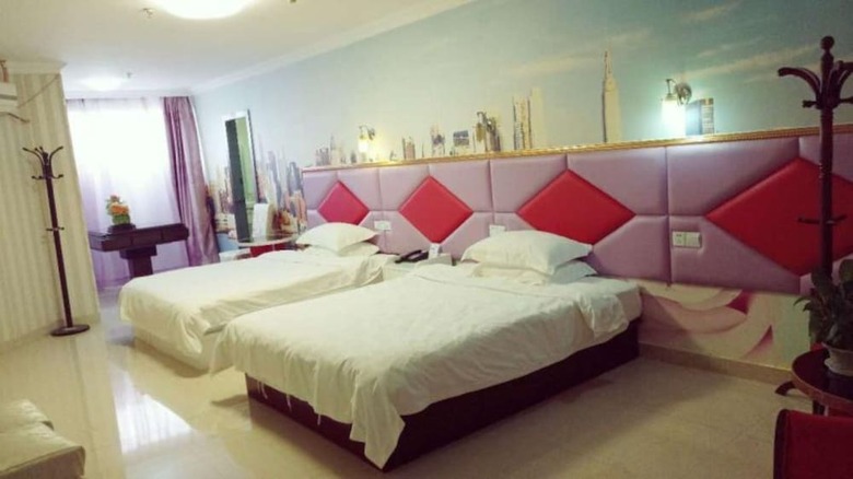 Shanghai Zhijin Hotel
