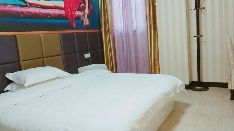 Shanghai Zhijin Hotel