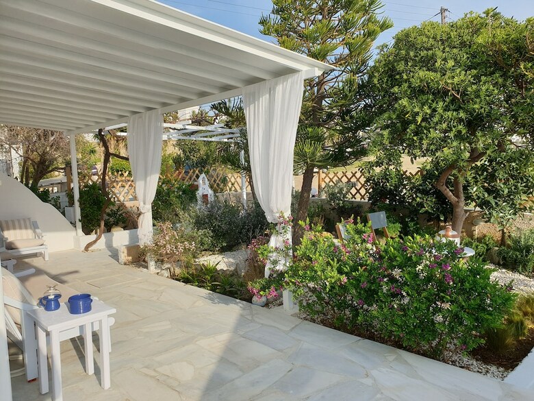 Sand Lily Mykonos