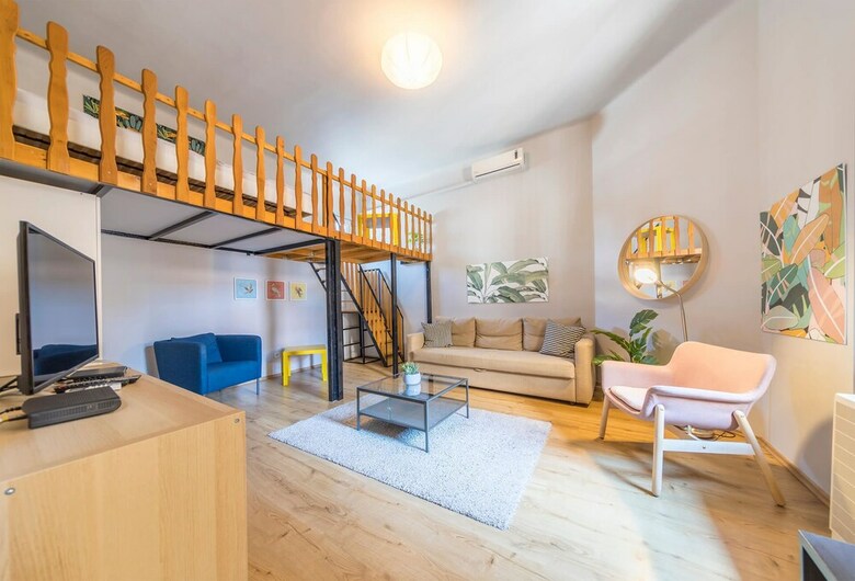 Kurkuma Apartment