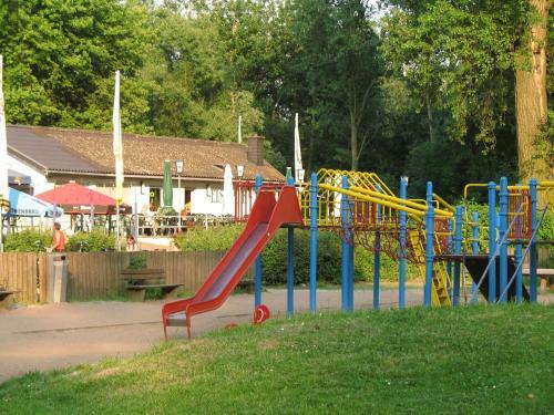 Hostal Rheinriver Guesthouse - Art Hotel
