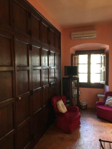Hotel Masia Can Vive