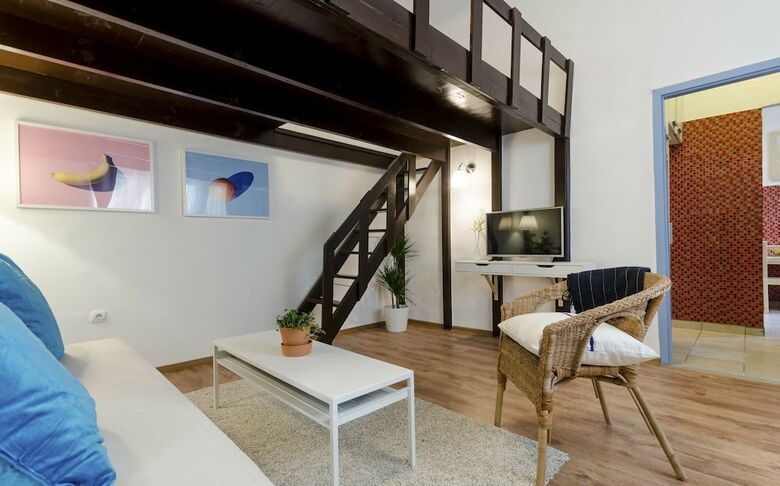 Mango Apartment