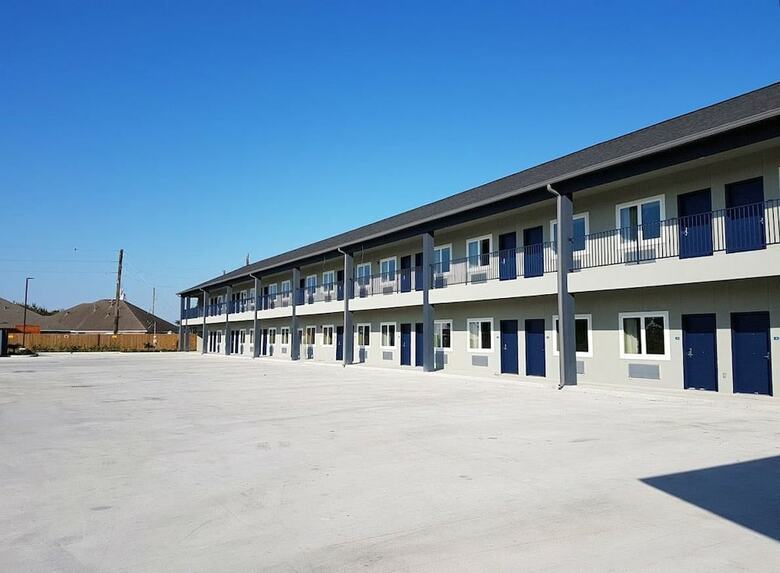 Hotel Guesthouse Houston Cypress