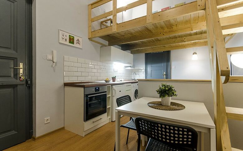 Lime And Mint Apartments