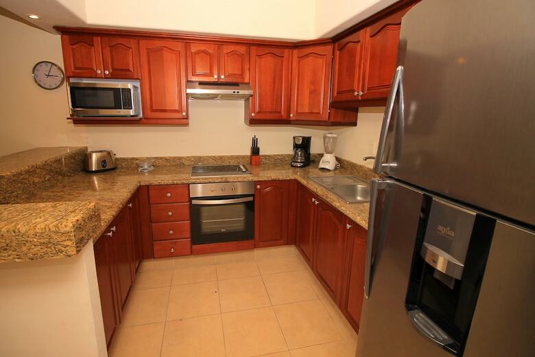 Apartamentos Luna Maya Beautiful 2br Beach Condo
