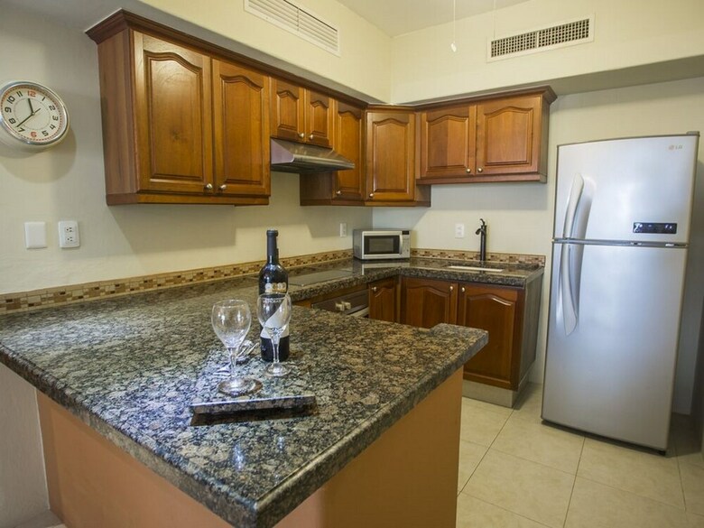 Apartamentos Luna Maya Beautiful 2br Beach Condo