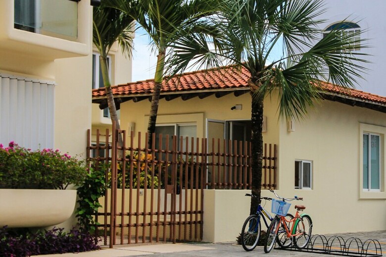 Apartamentos Luna Maya Beautiful 2br Beach Condo
