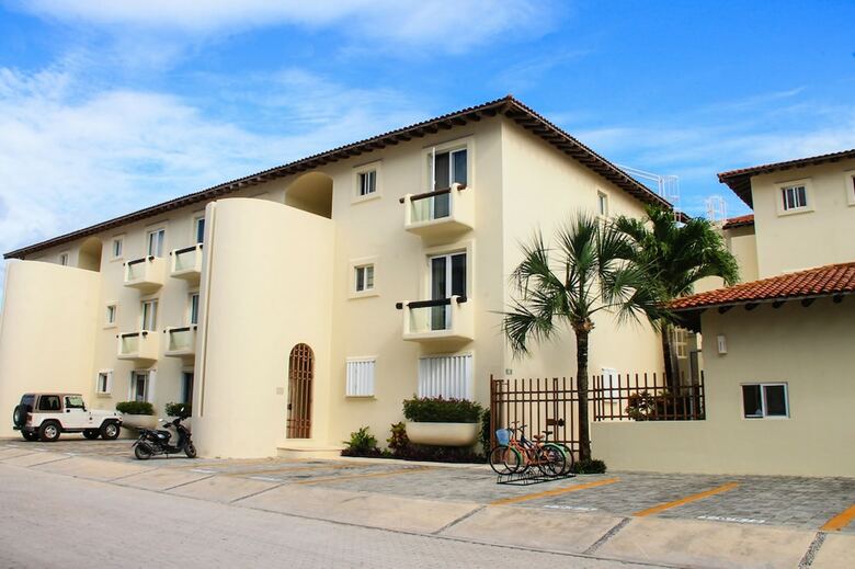 Apartamentos Luna Maya Beautiful 2br Beach Condo