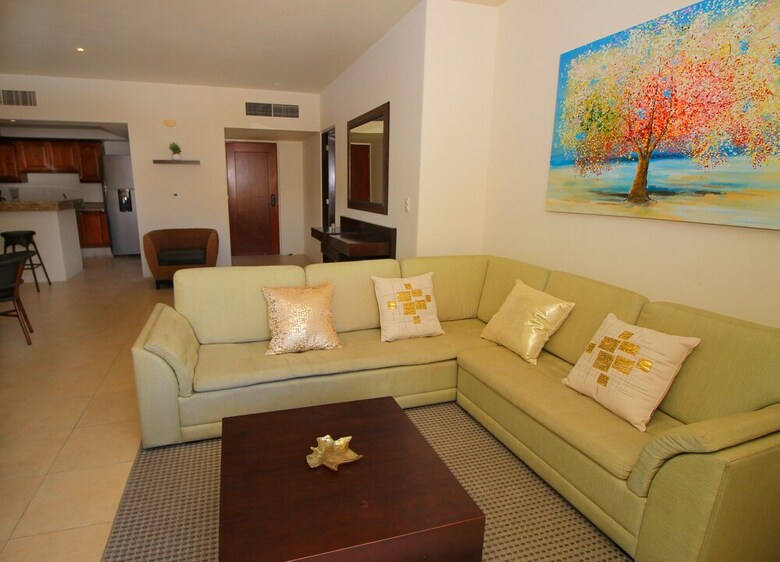 Apartamentos Luna Maya Beautiful 2br Beach Condo