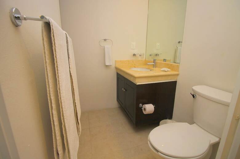 Apartamentos Luna Maya Beautiful 2br Beach Condo