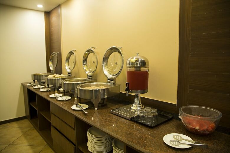 Hotel Mint Otm