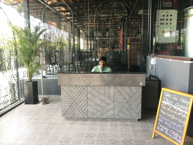 Hotel Mint Otm