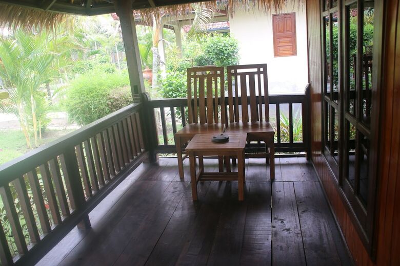 Bed & Breakfast Pelangi Cottages And Restaurant