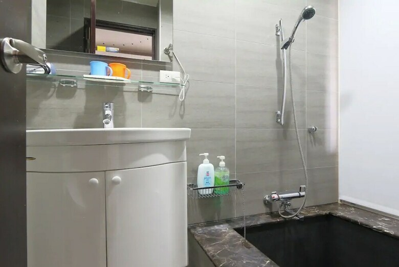 Ntu Gongguan Service Apartment