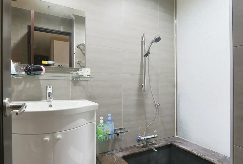 Ntu Gongguan Service Apartment