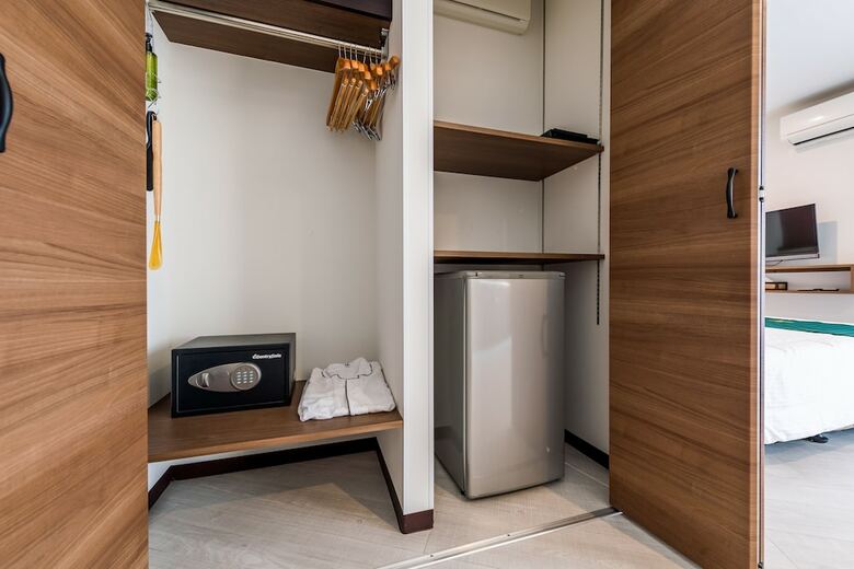 The Peridot Smart Hotel Tancha Ward