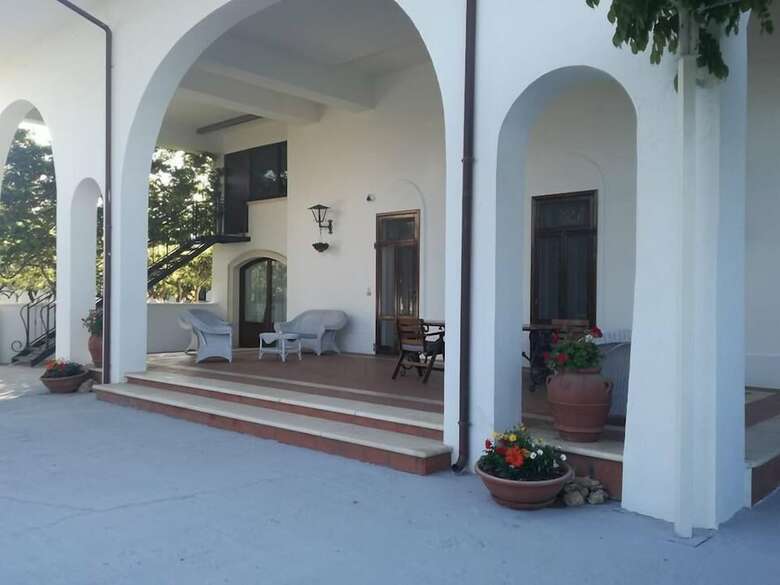 Agroturismo Borgo Fiore Country House