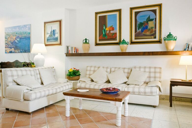 Agroturismo Borgo Fiore Country House