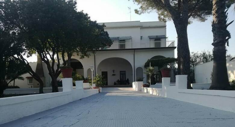 Agroturismo Borgo Fiore Country House