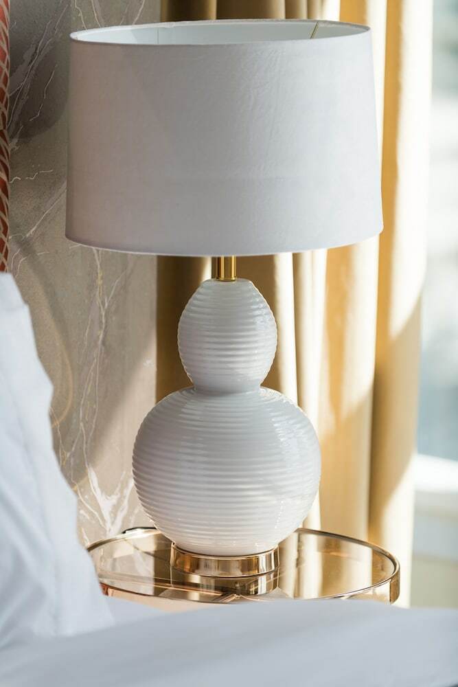 Luxury Staycation - Continental Tower