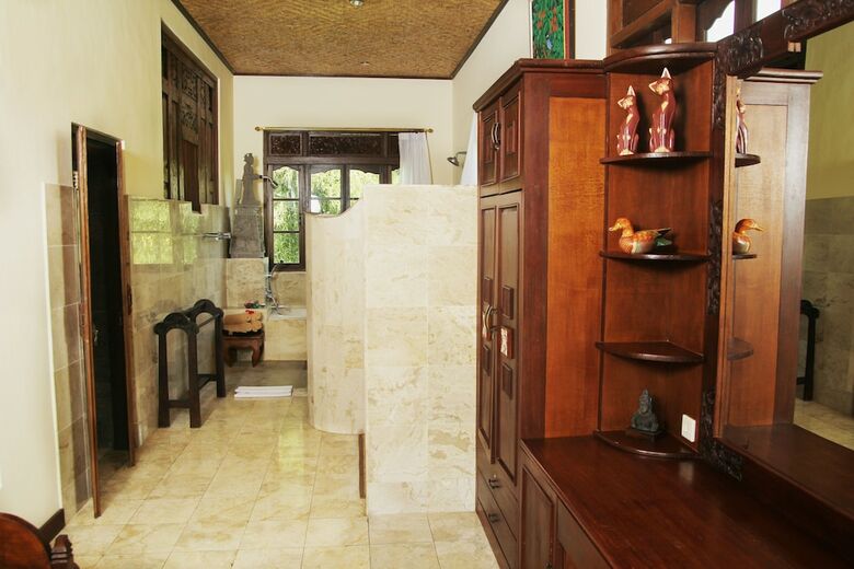 Hotel Alam Shanti