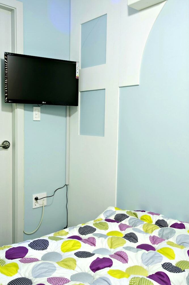Hostal Maya Guesthouse - Hostel