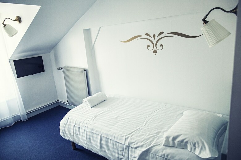 The Old Hotel Ravel