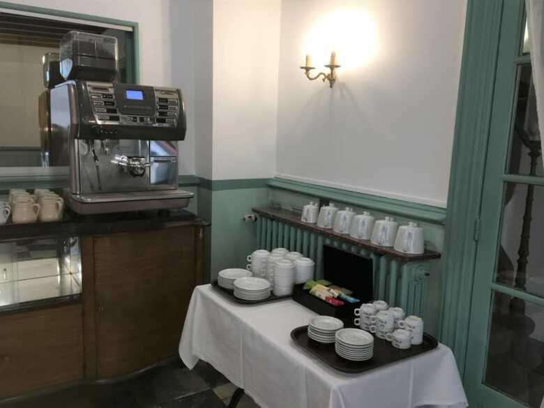 The Old Hotel Ravel