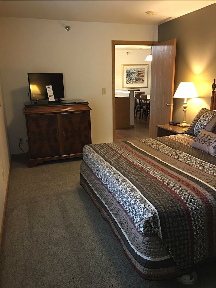 Nauvoo Vacation Villas & Condos
