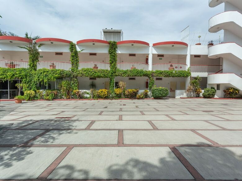 Hotel Hacienda Del Rio