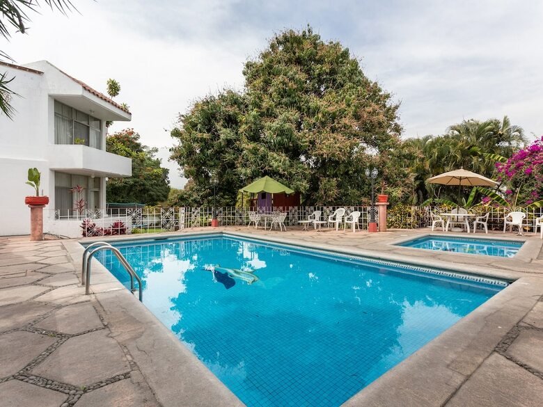 Hotel Hacienda Del Rio